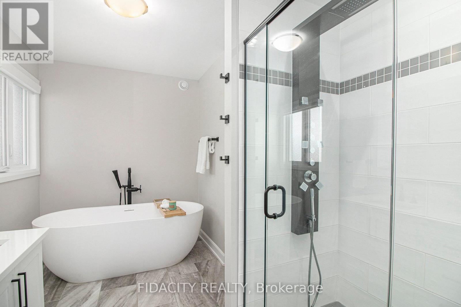 649 Misty Street, Russell, Ontario K4R 0E7 - Photo 25 - X12553314