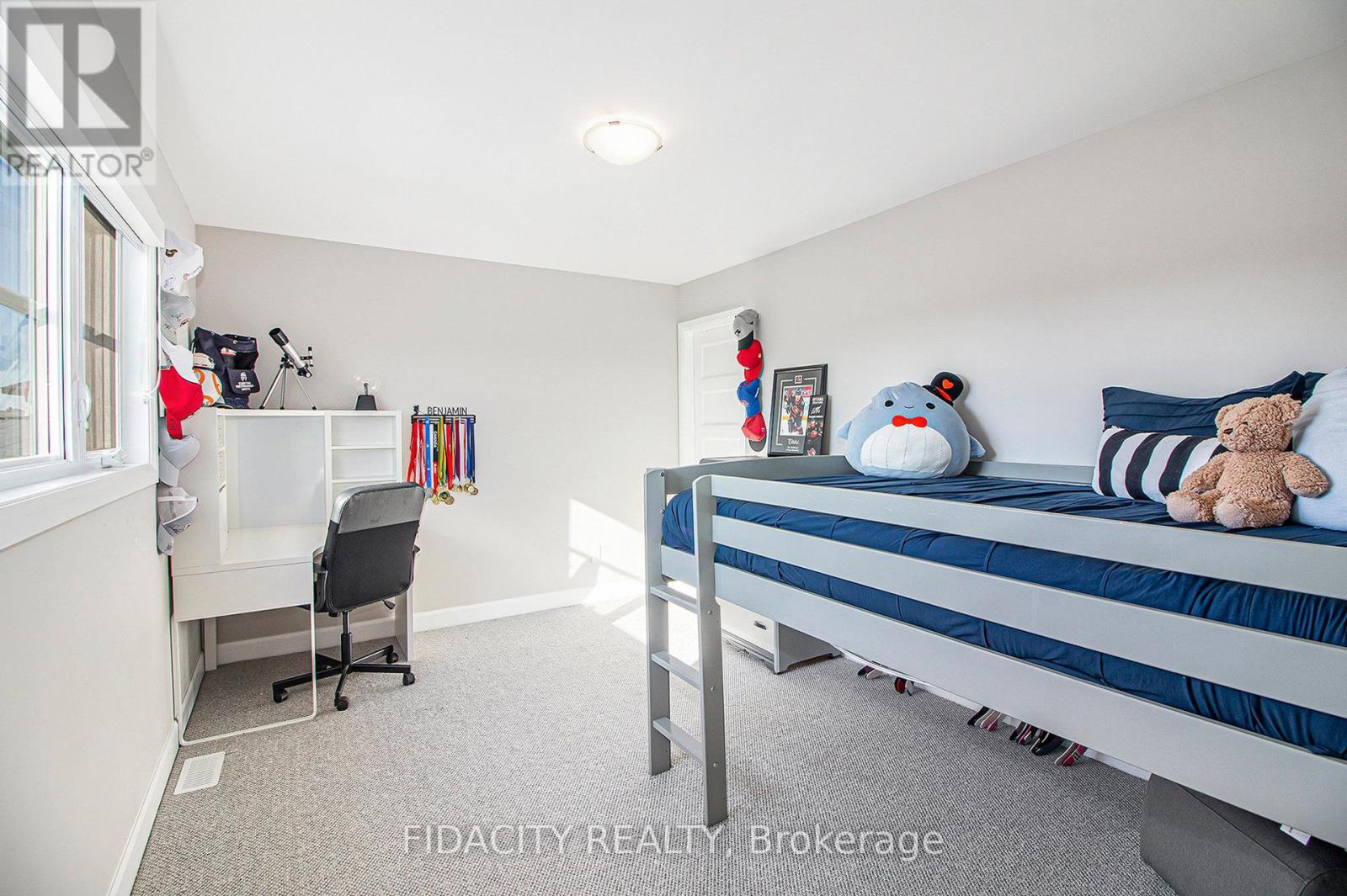 649 Misty Street, Russell, Ontario K4R 0E7 - Photo 32 - X12553314