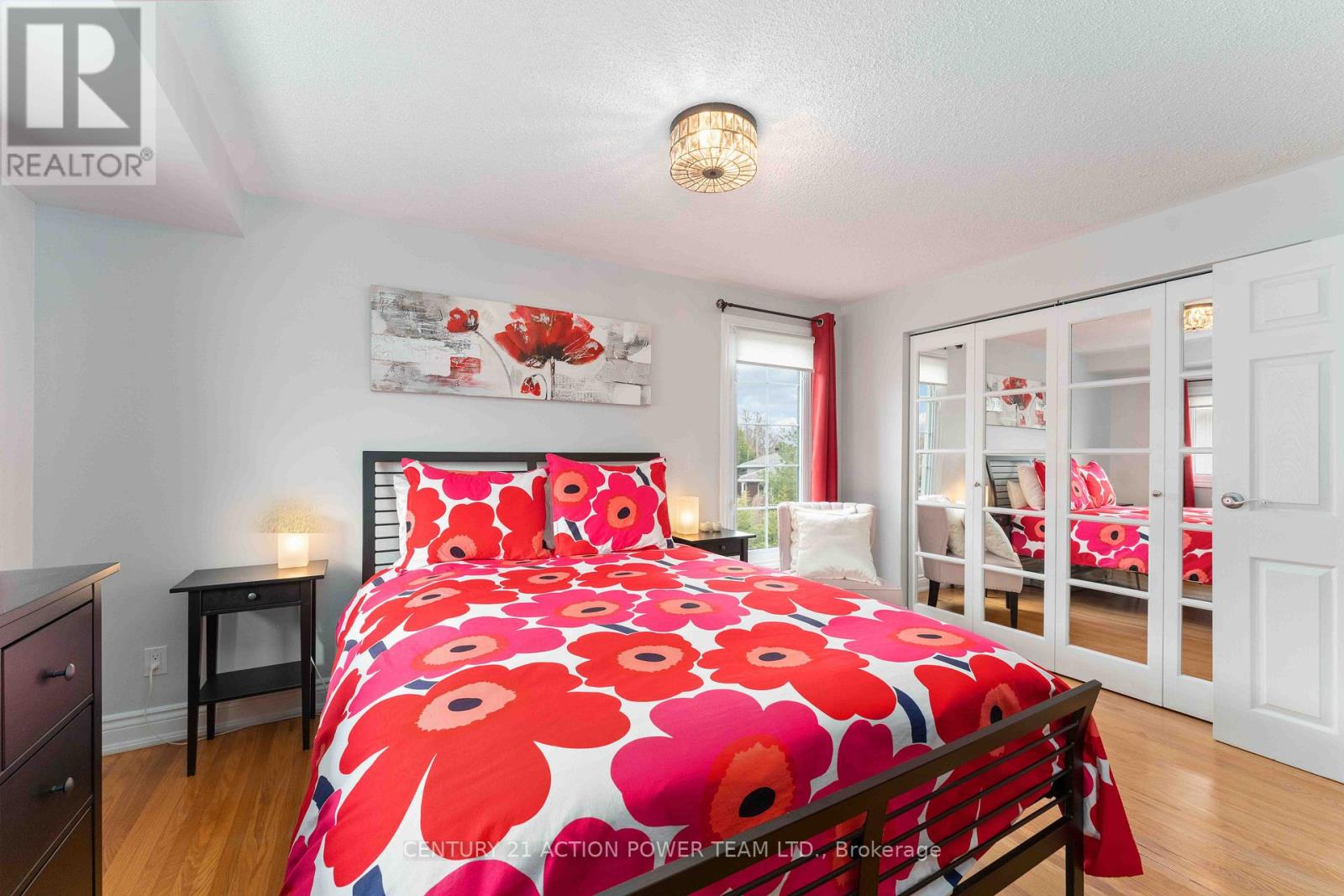 594 Noble Crescent, Ottawa, Ontario K1V 7H9 - Photo 17 - X12553346