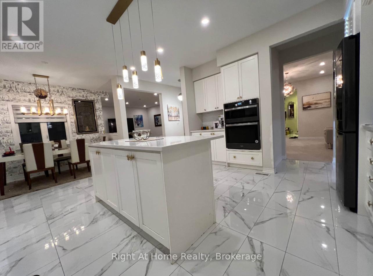 2ND MASTER SUITE - 54 PACE AVENUE, Brantford, Ontario