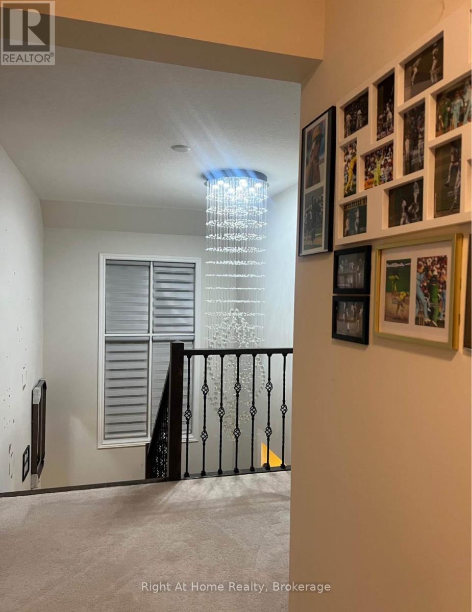 2nd Master Suite - 54 Pace Avenue, Brantford, Ontario N3S 0J2 - Photo 11 - X12553368