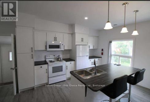 251 UPPER - 253 DOURO STREET, Stratford, Ontario