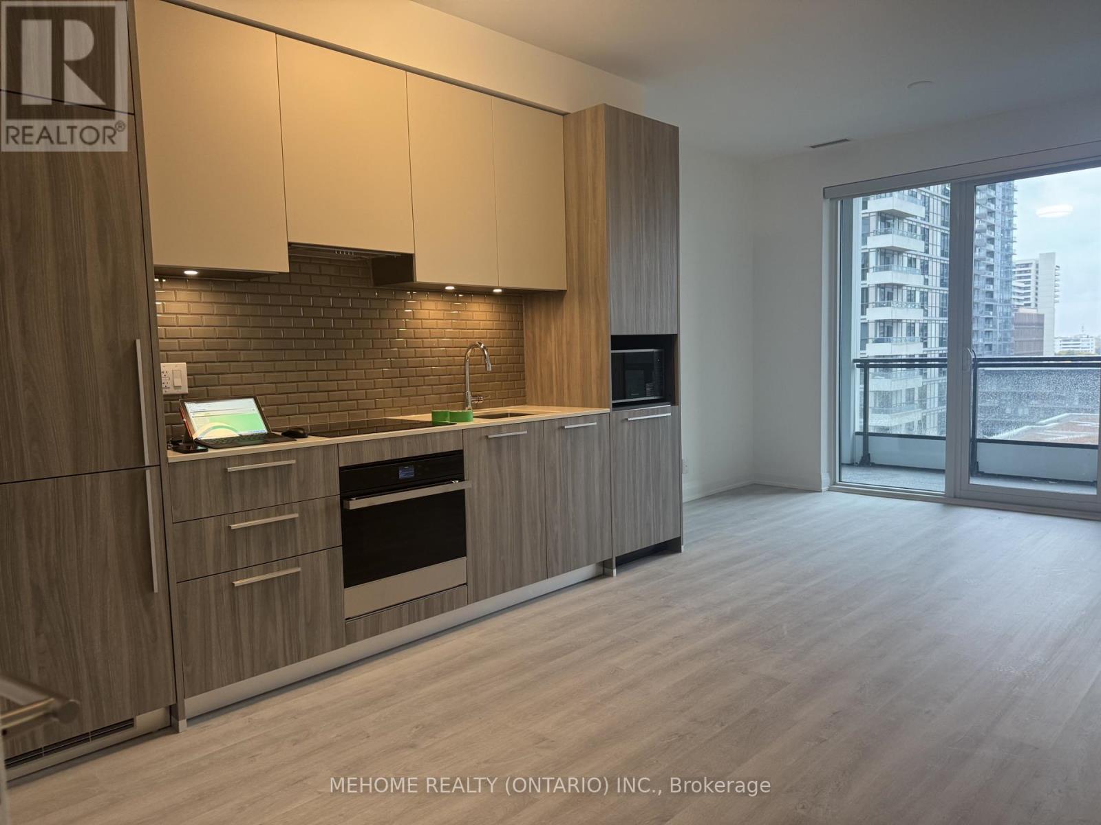 #911 - 65 Broadway Avenue, Toronto, Ontario  M4P 1T9 - Photo 6 - C12553304