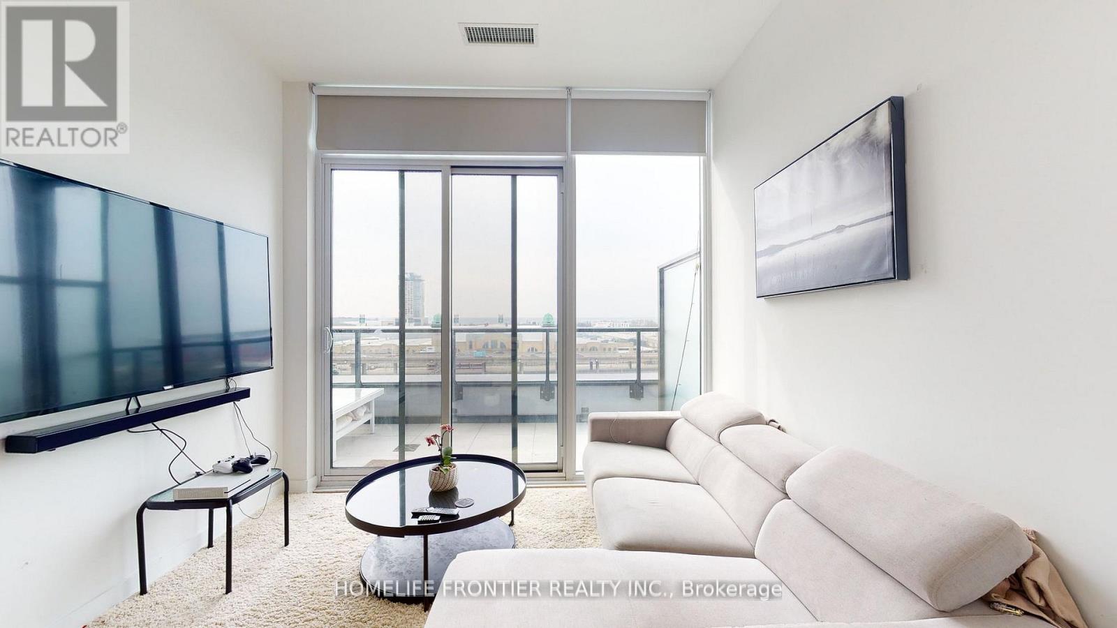 717 - 135 East Liberty Street, Toronto, Ontario  M6K 0G7 - Photo 4 - C12553336