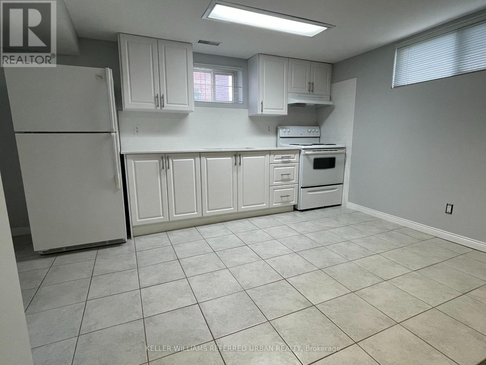 Basement - 30 Norcross Road, Toronto, Ontario  M3H 2R4 - Photo 4 - C12553352