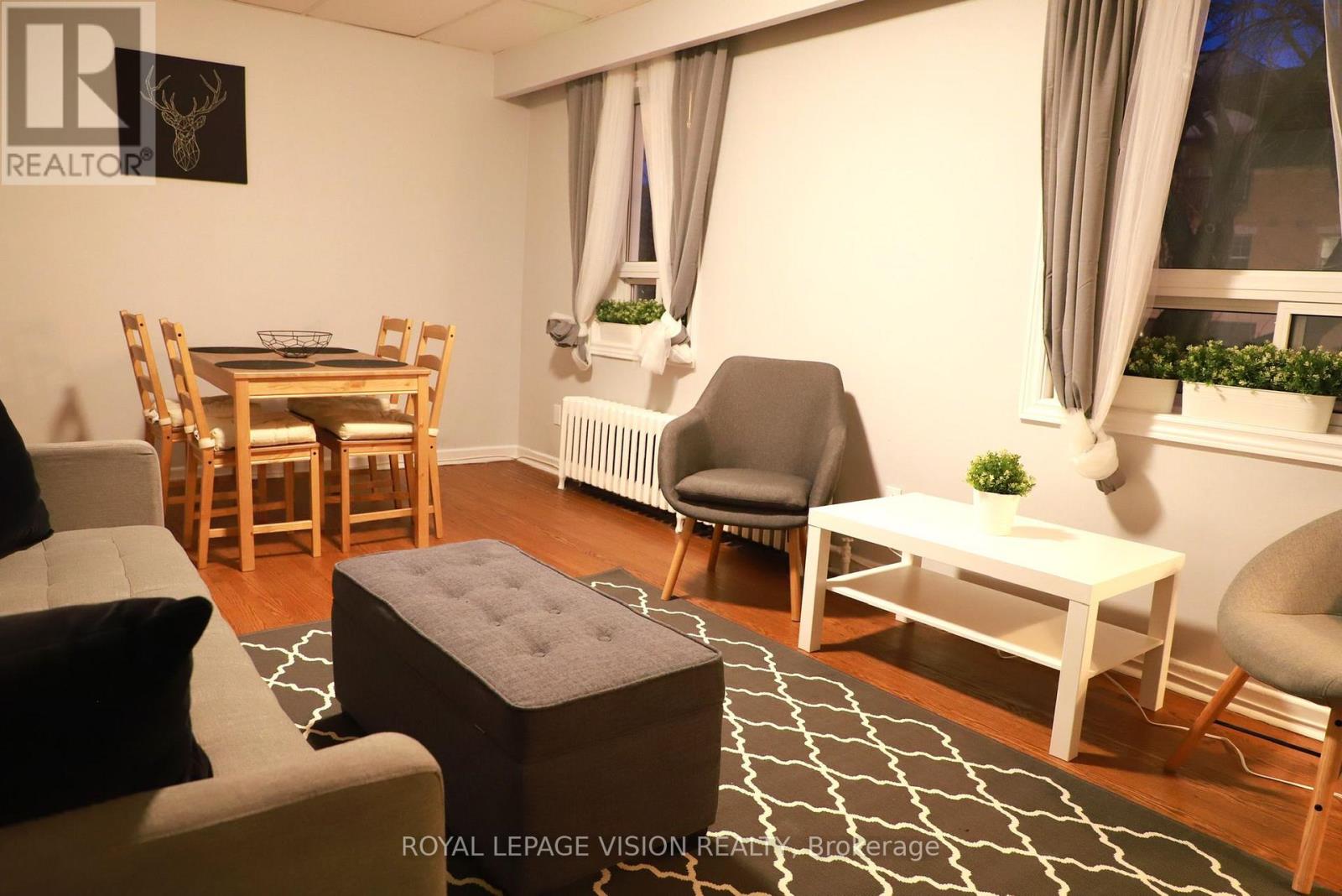 1242 Danforth Avenue, Toronto, Ontario  M4J 1M6 - Photo 14 - E12553358