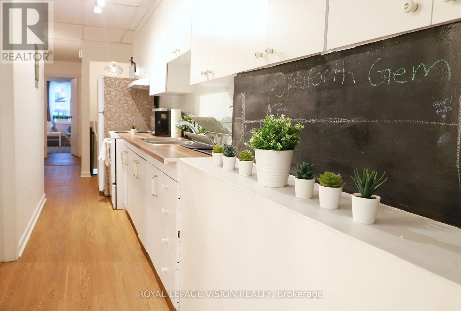 1242 Danforth Avenue, Toronto, Ontario  M4J 1M6 - Photo 30 - E12553358