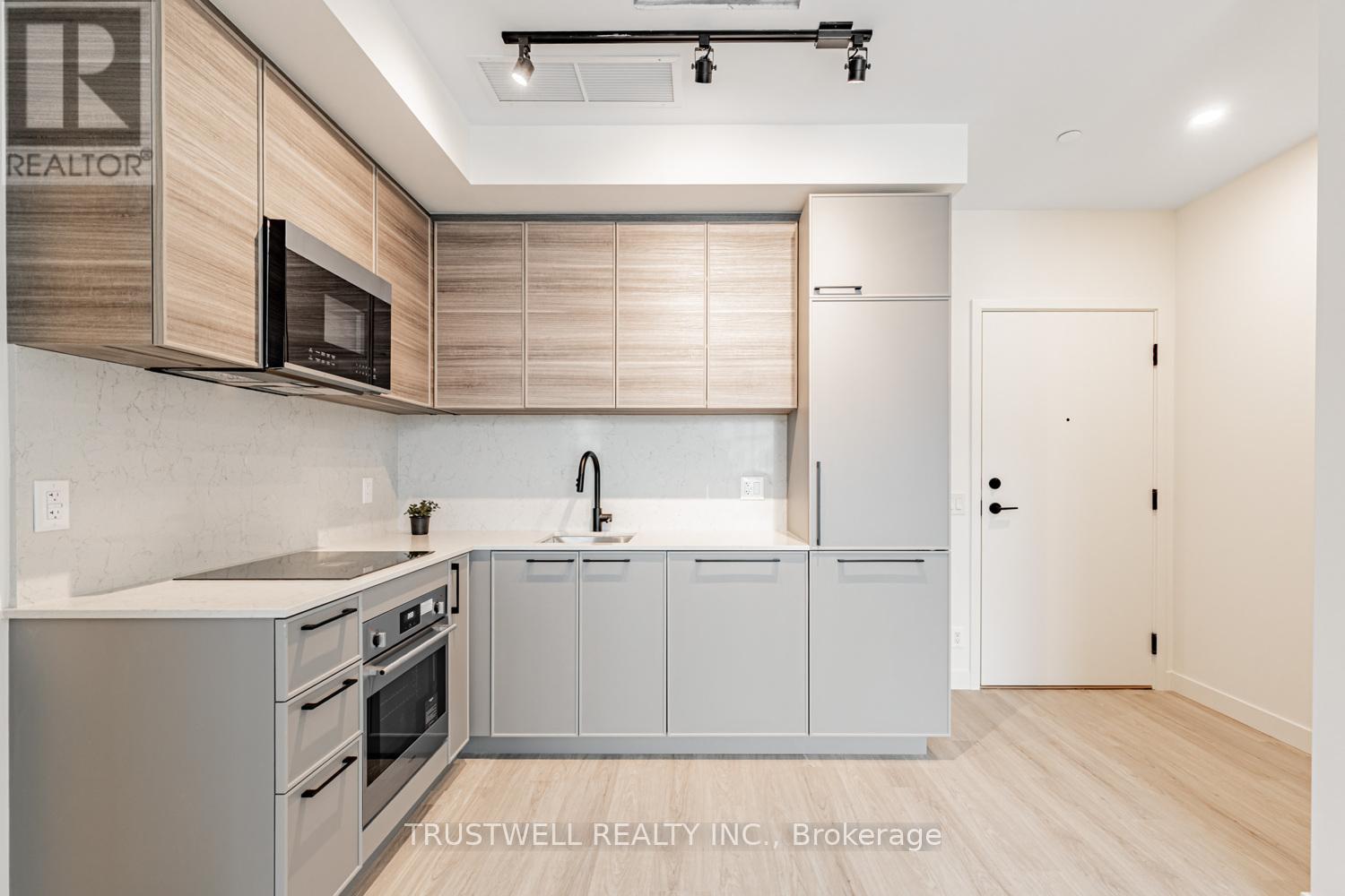 1507 - 1050 Eastern Avenue, Toronto, Ontario  M4L 0B7 - Photo 4 - E12553372