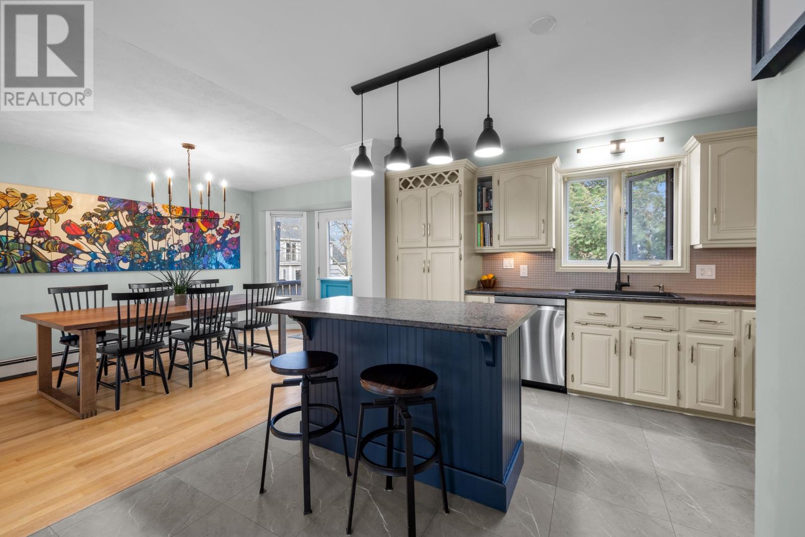 20 Lori-Dale Avenue, Charlottetown, Prince Edward Island  C1E 1P1 - Photo 5 - 202528149