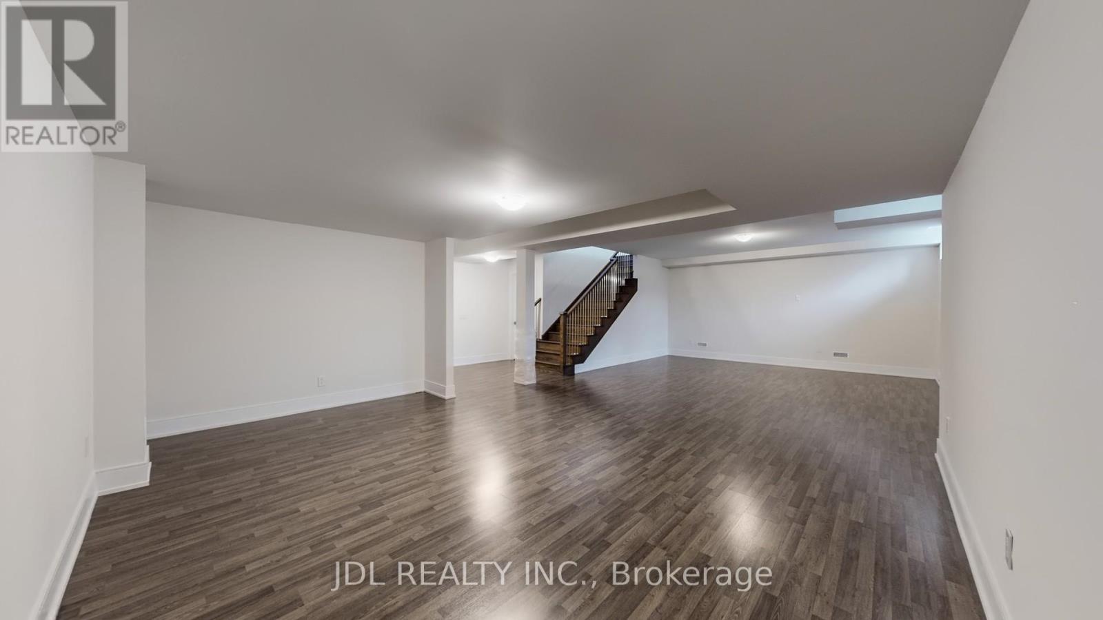 97 Milky Way Drive, Richmond Hill, Ontario  L4C 4M8 - Photo 31 - N12553302