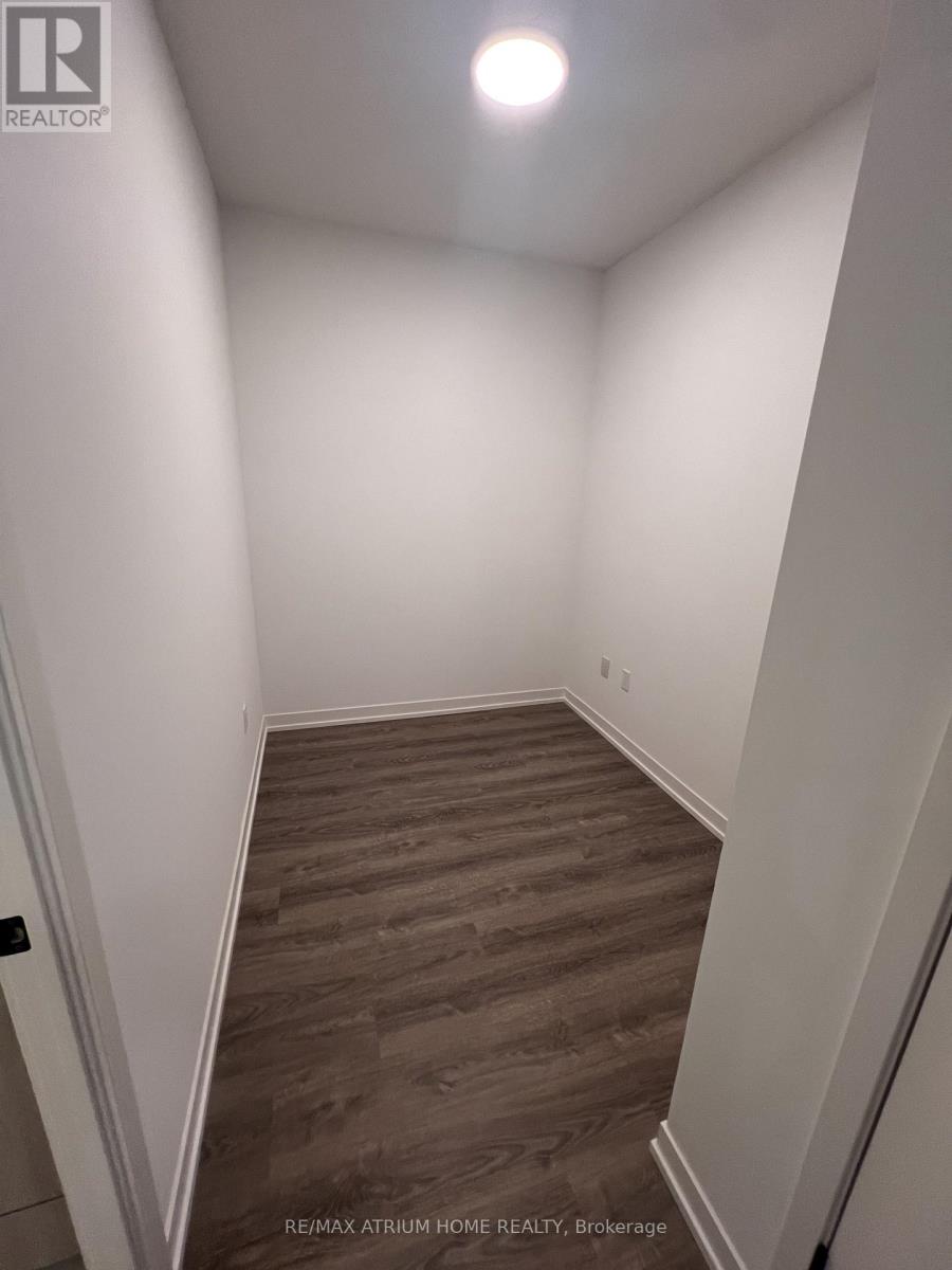 1907 - 8 Interchange Way, Vaughan, Ontario  L4K 0P9 - Photo 10 - N12553308