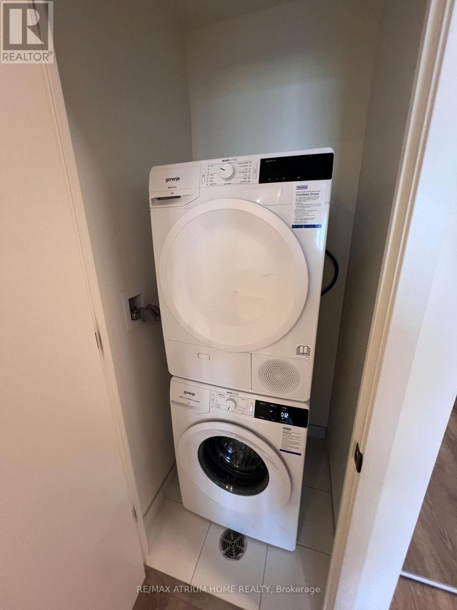 1907 - 8 Interchange Way, Vaughan, Ontario  L4K 0P9 - Photo 9 - N12553308