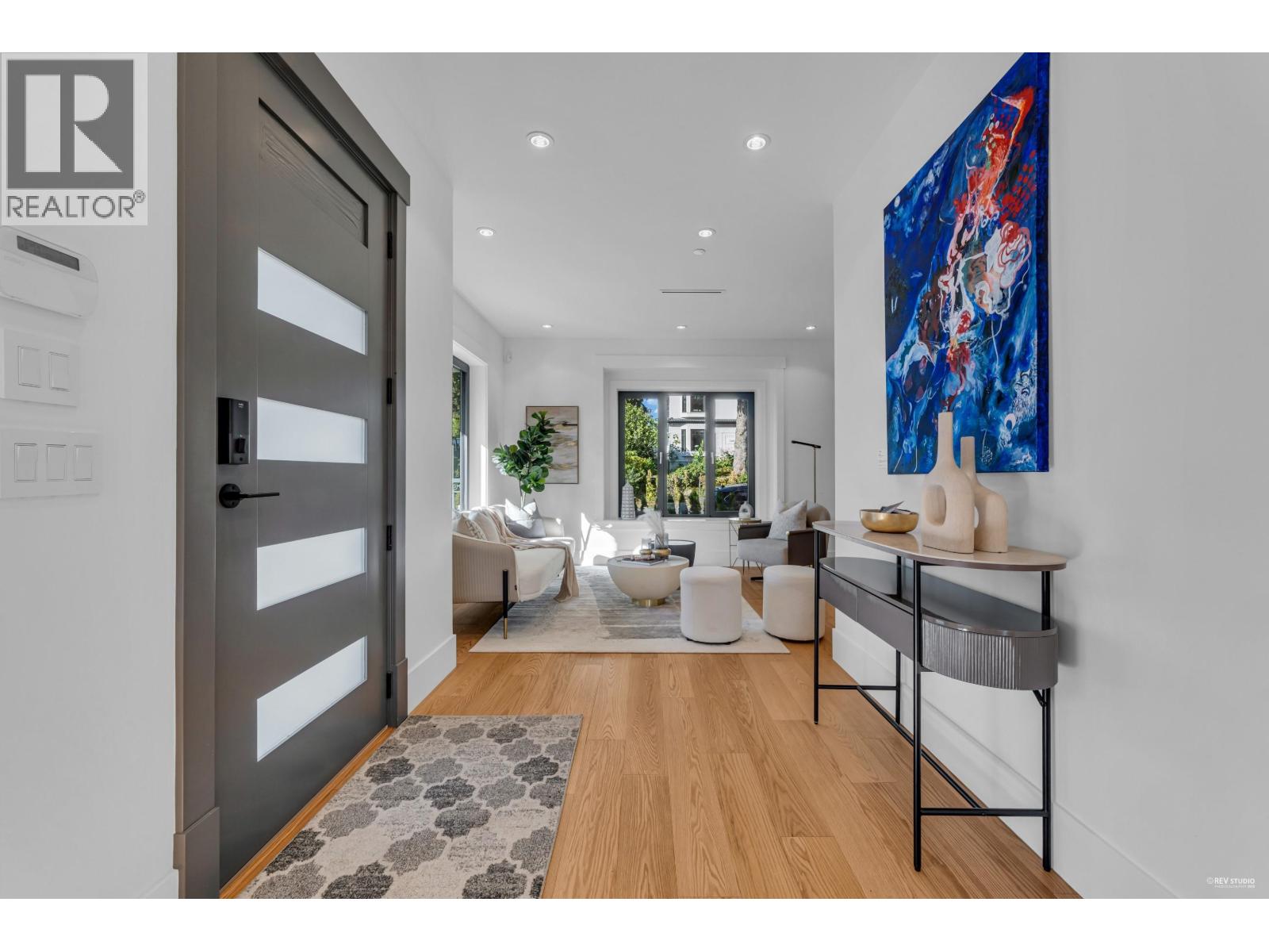 8420 Wiltshire Street, Vancouver, British Columbia  V6P 2V8 - Photo 3 - R3068117