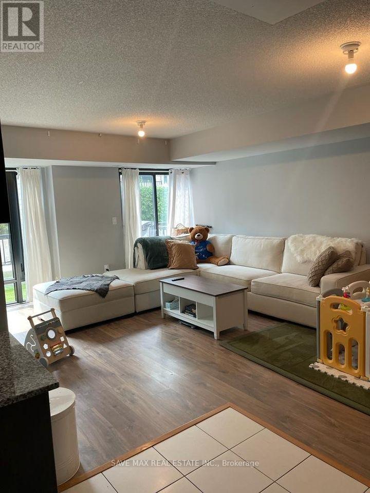 422 - 130 Widdicombe Hill Boulevard, Toronto, Ontario  M9R 4A6 - Photo 11 - W12553322