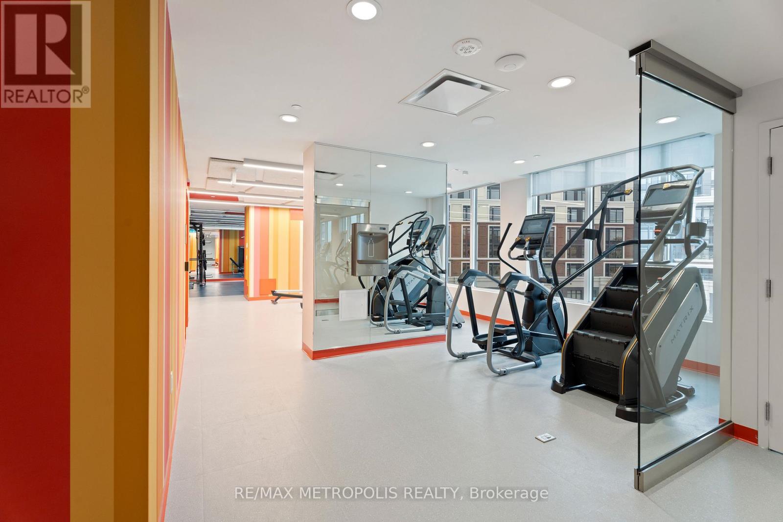 518 - 2485 Eglinton Avenue, Mississauga, Ontario  L5M 2T1 - Photo 17 - W12553332