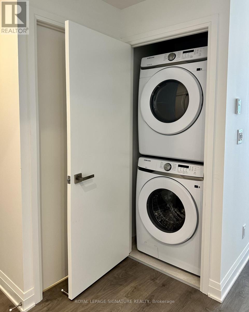 3011 - 4015 The Exchange, Mississauga, Ontario  L5B 0N9 - Photo 8 - W12553340