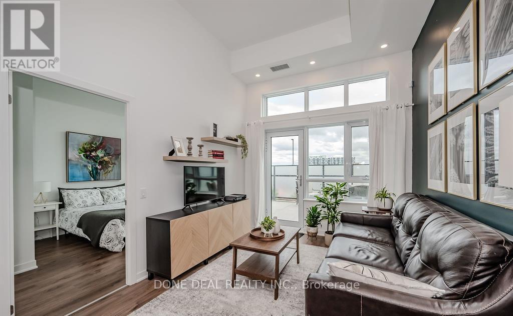 103 - 405 Dundas Street W, Oakville, Ontario  L6M 5P9 - Photo 10 - W12553344