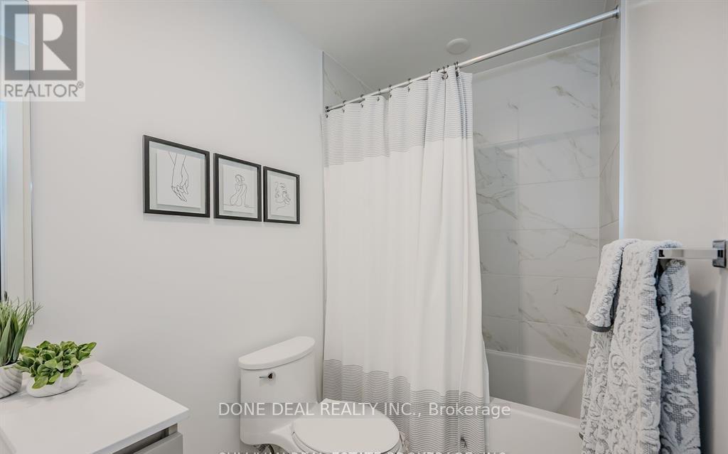 103 - 405 Dundas Street W, Oakville, Ontario  L6M 5P9 - Photo 12 - W12553344
