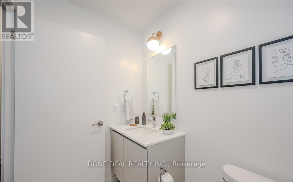 103 - 405 Dundas Street W, Oakville, Ontario  L6M 5P9 - Photo 13 - W12553344