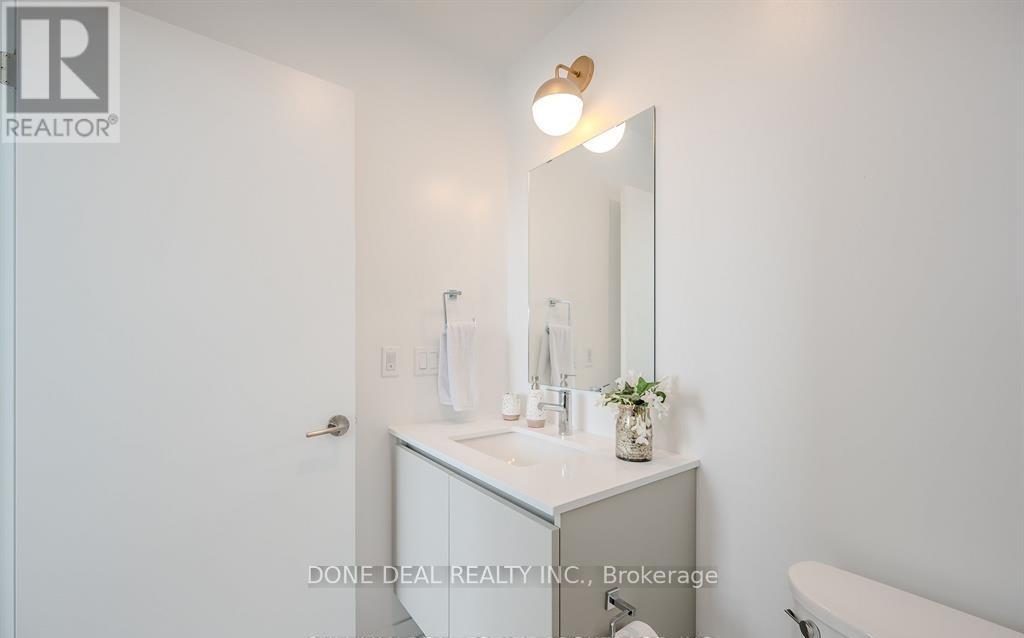 103 - 405 Dundas Street W, Oakville, Ontario  L6M 5P9 - Photo 18 - W12553344