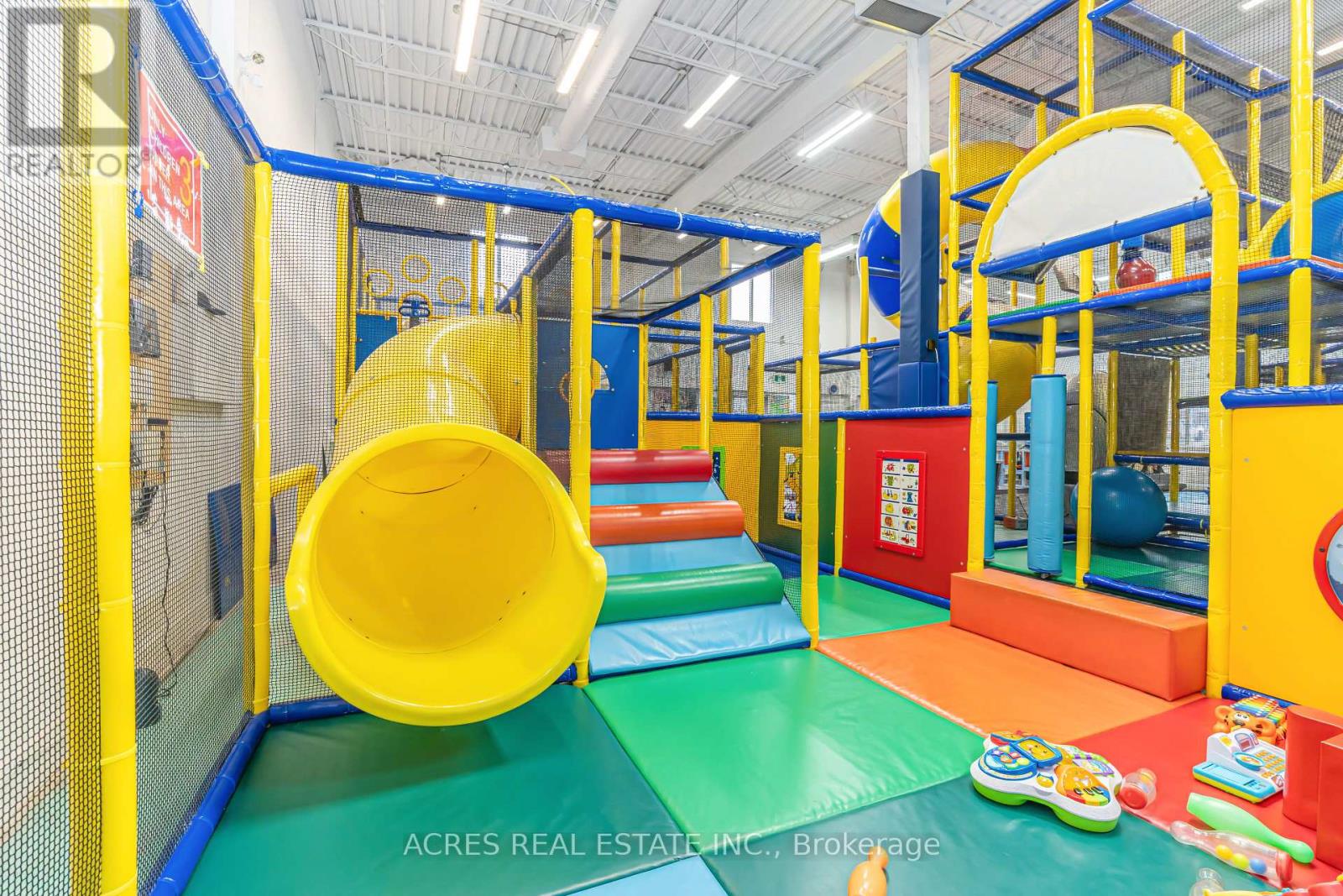 Building A - 12250 Kennedy Road S, Caledon, Ontario  L7C 2H1 - Photo 15 - W12553354