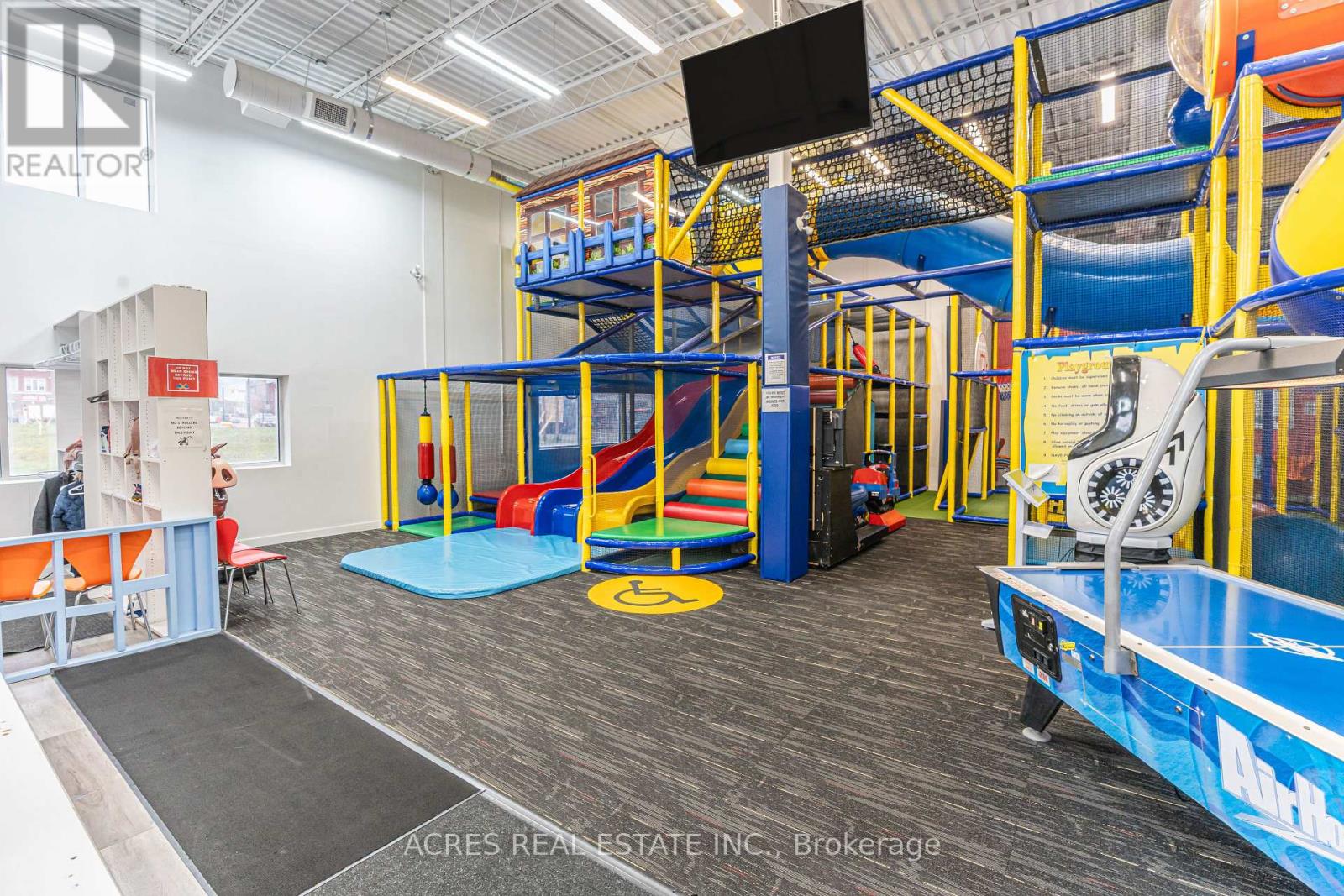 Building A - 12250 Kennedy Road S, Caledon, Ontario  L7C 2H1 - Photo 5 - W12553354