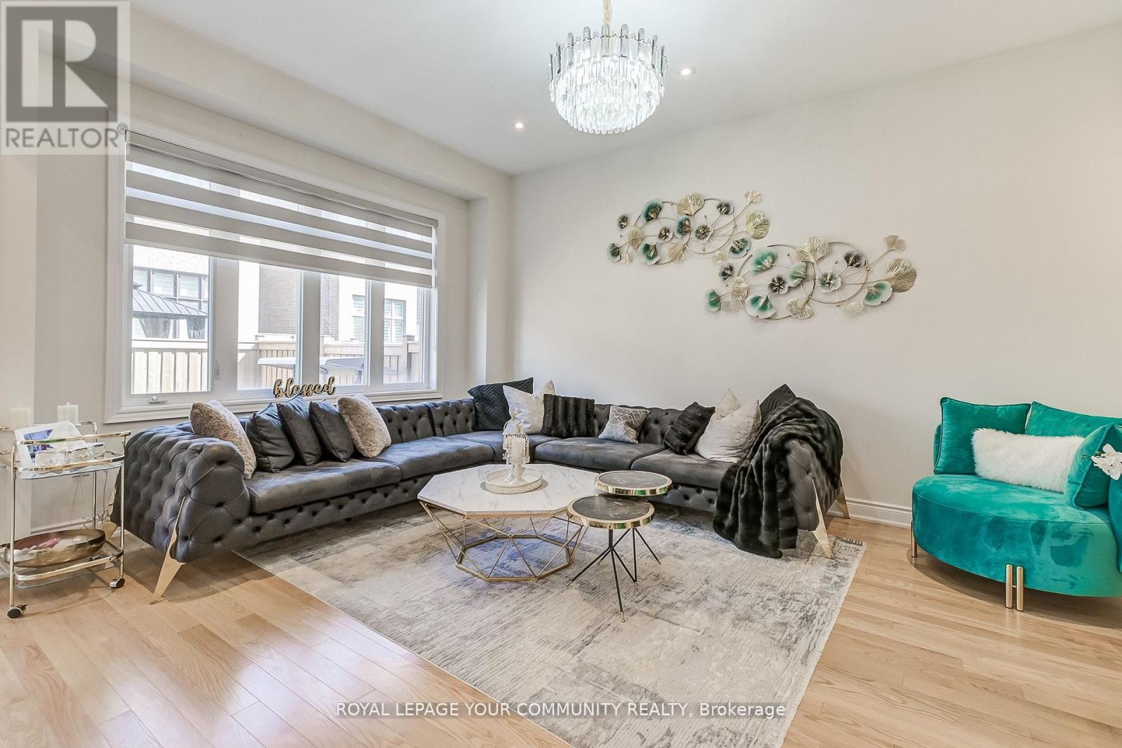 30 Marvin Avenue, Oakville, Ontario  L6H 0Z8 - Photo 12 - W12553378