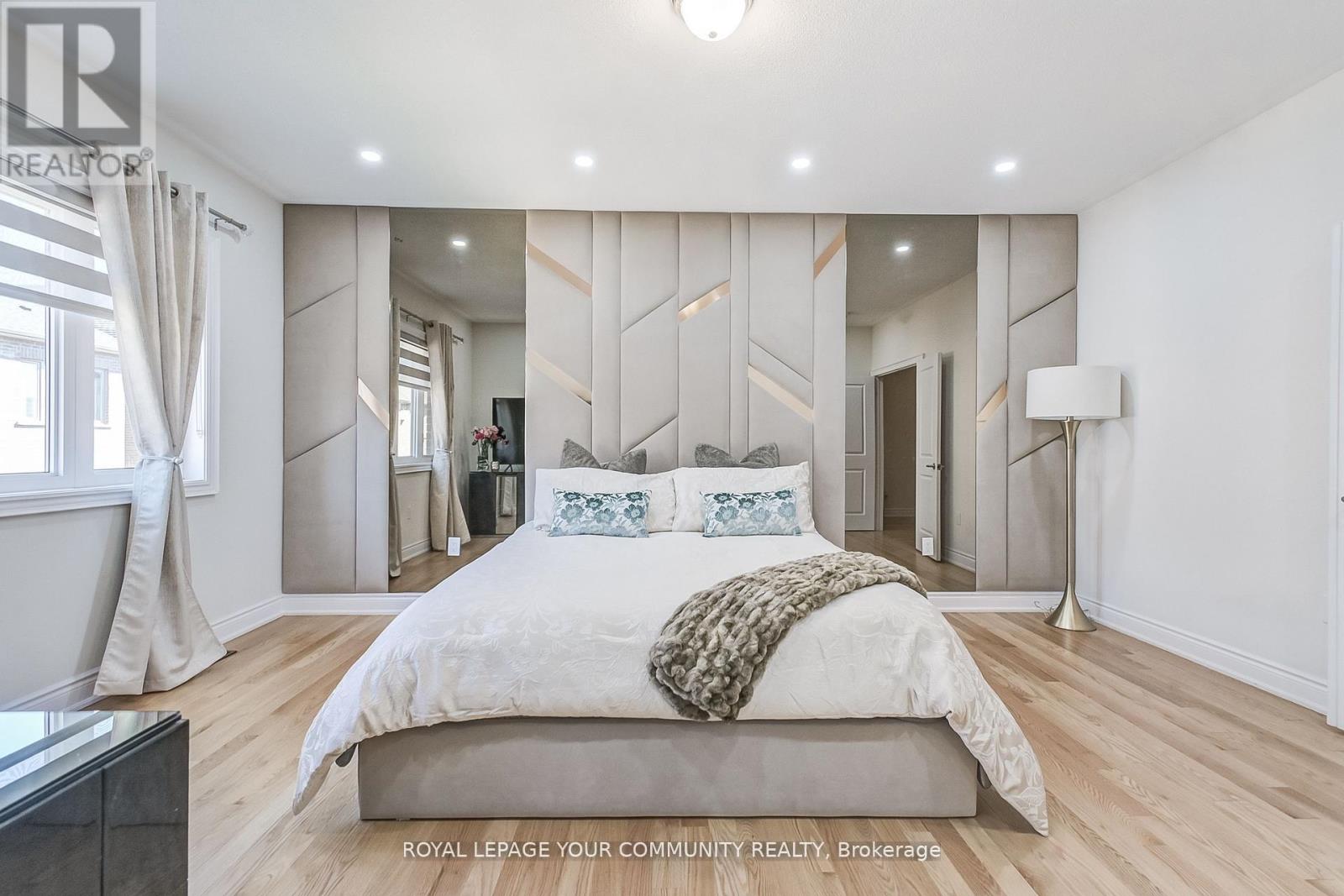 30 Marvin Avenue, Oakville, Ontario  L6H 0Z8 - Photo 14 - W12553378