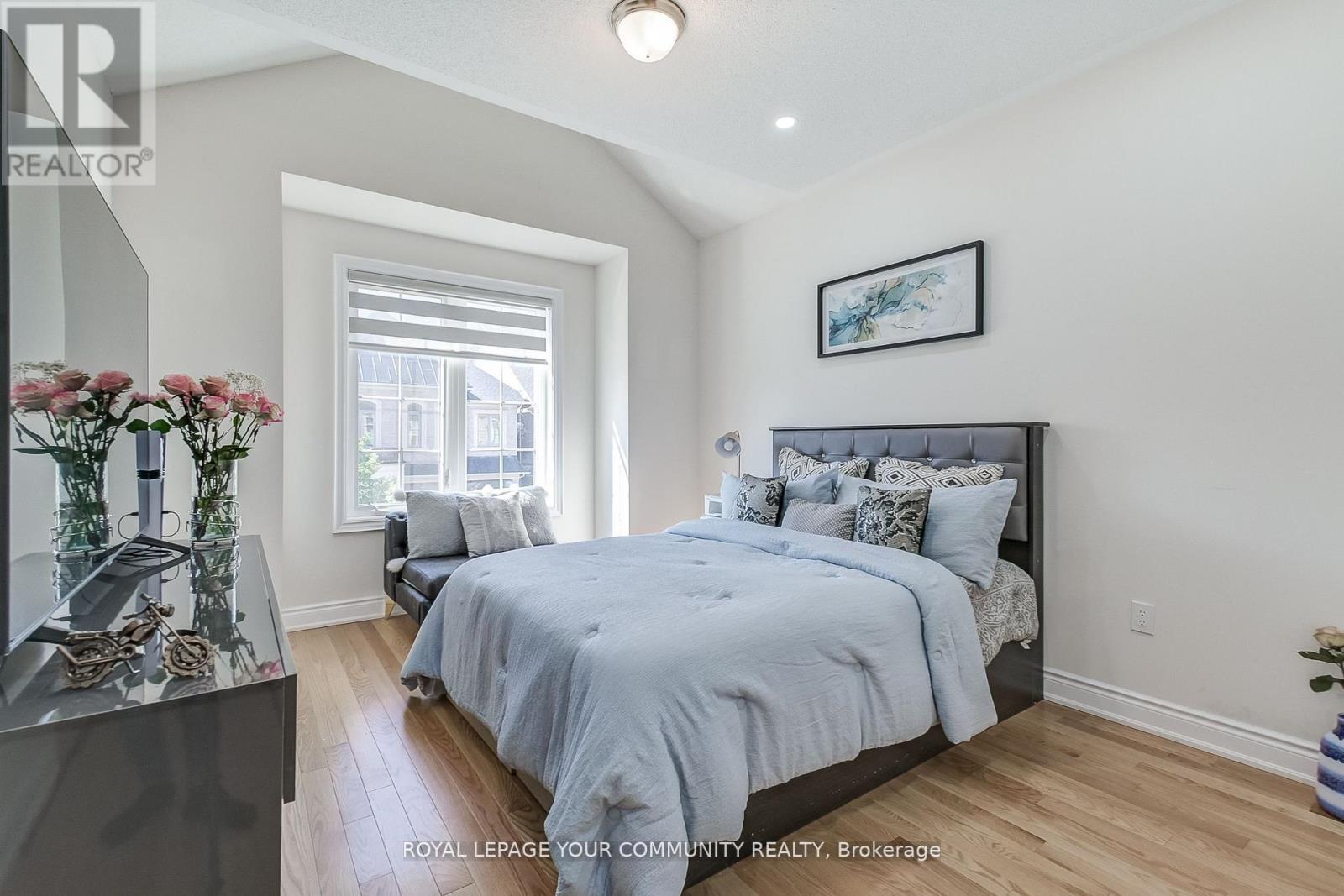 30 Marvin Avenue, Oakville, Ontario  L6H 0Z8 - Photo 21 - W12553378