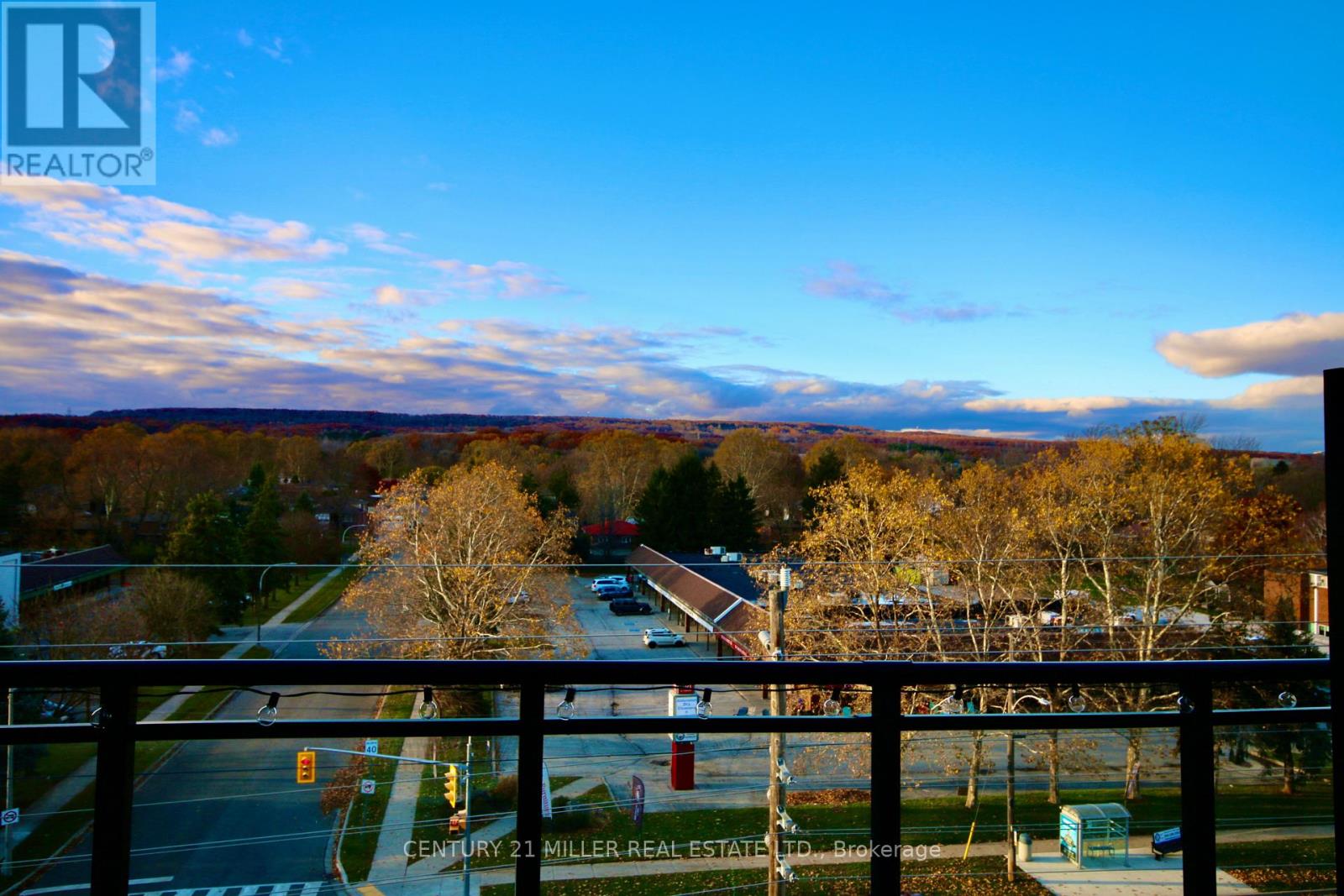 601 - 340 Plains Road E, Burlington, Ontario L7T 4H7 - Photo 22 - W12551766