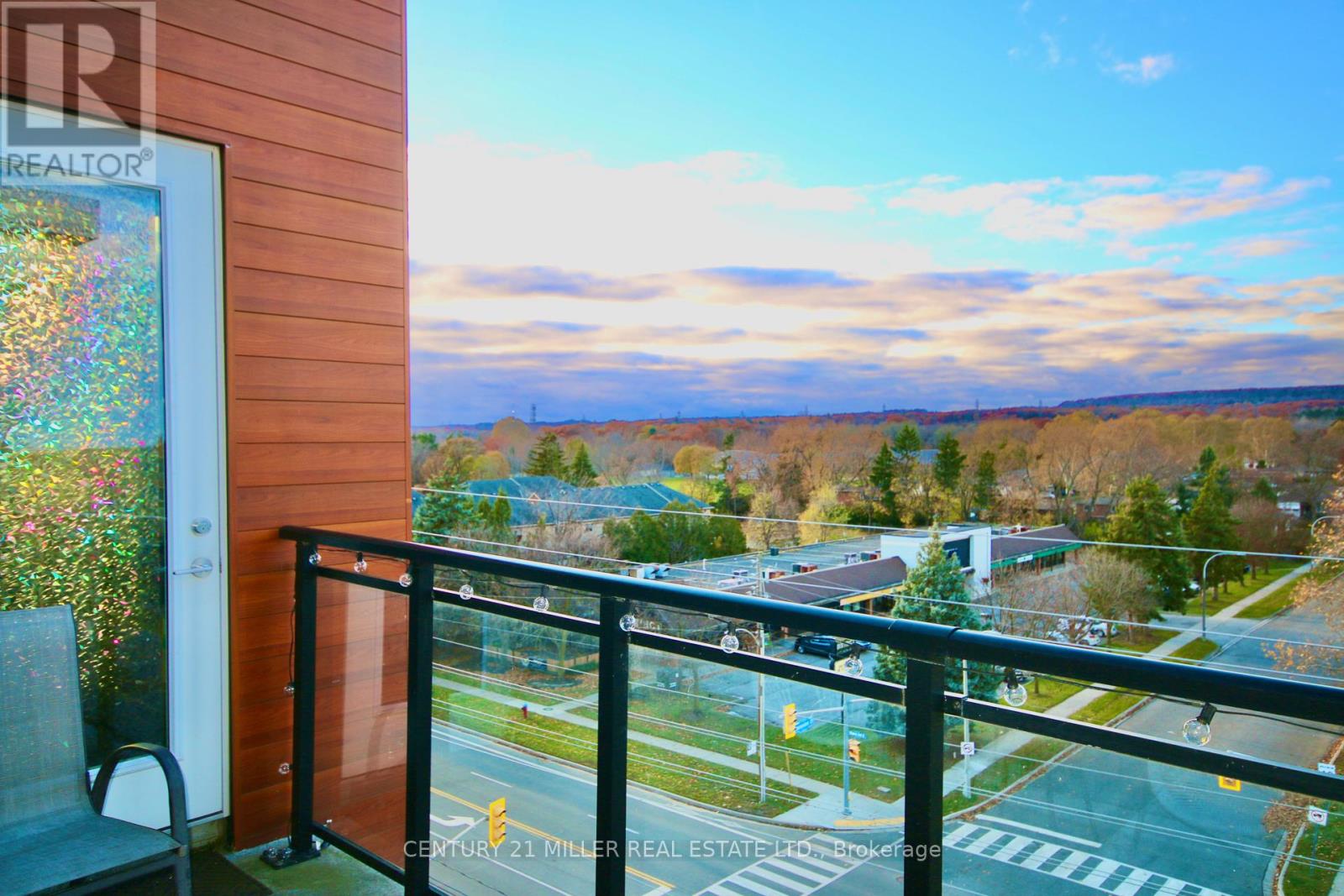 601 - 340 Plains Road E, Burlington, Ontario L7T 4H7 - Photo 21 - W12551766