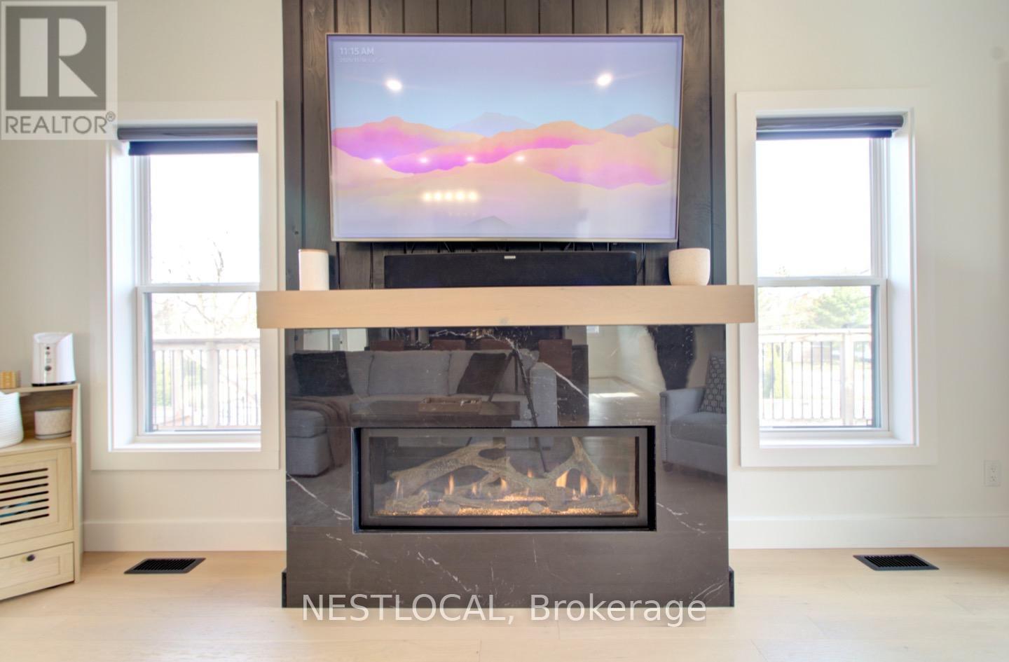 134 Aiken Street, Meaford, Ontario  N4L 1B3 - Photo 15 - X12553338