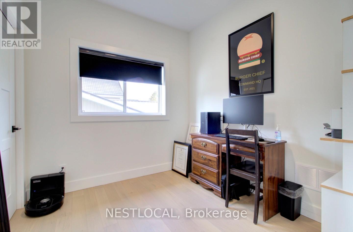 134 Aiken Street, Meaford, Ontario  N4L 1B3 - Photo 20 - X12553338