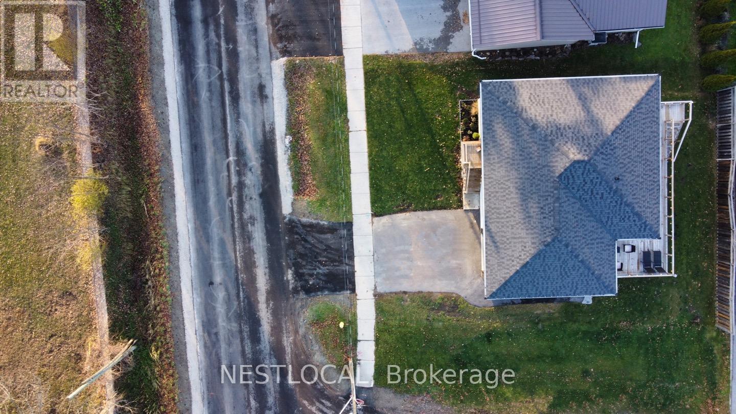 134 Aiken Street, Meaford, Ontario  N4L 1B3 - Photo 29 - X12553338