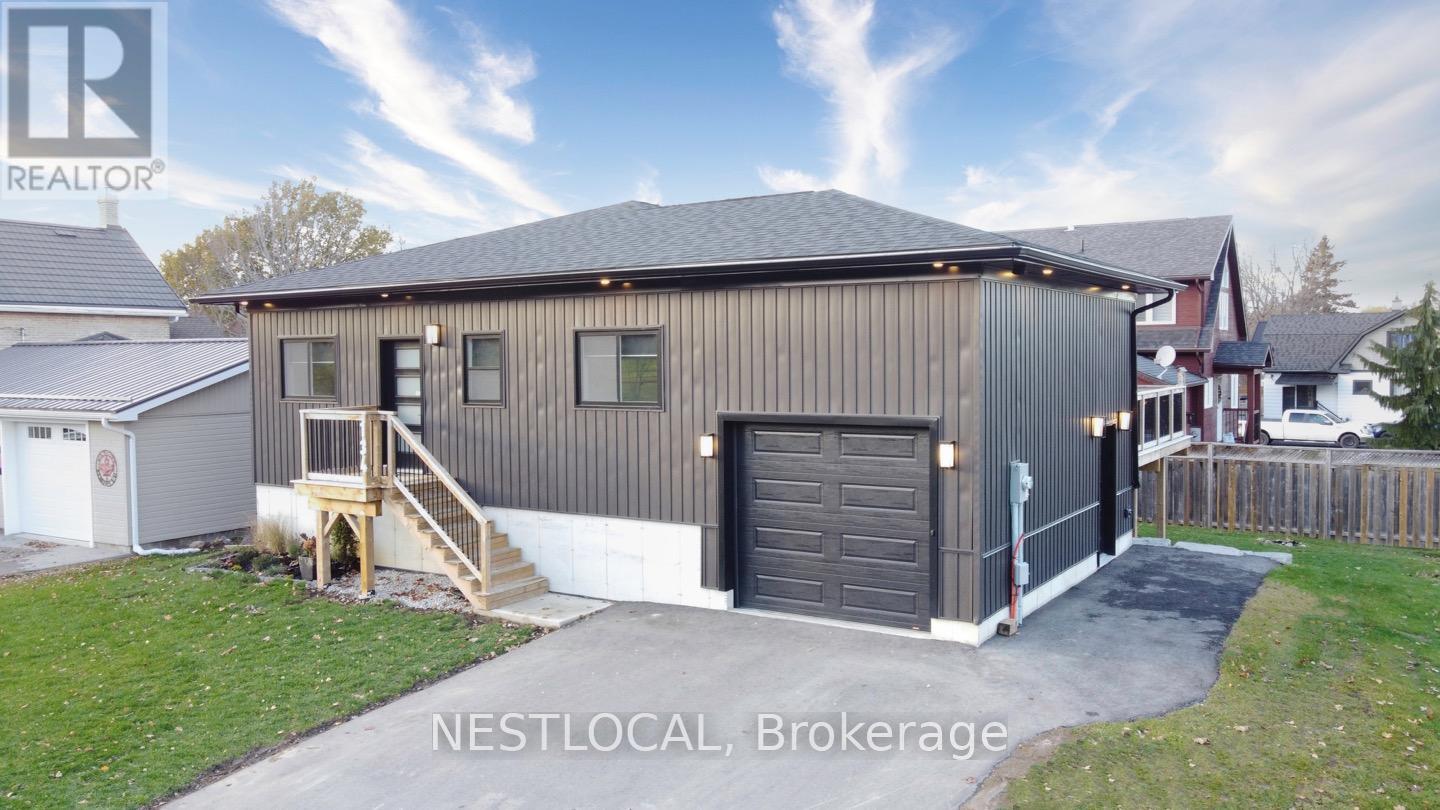 134 Aiken Street, Meaford, Ontario  N4L 1B3 - Photo 32 - X12553338