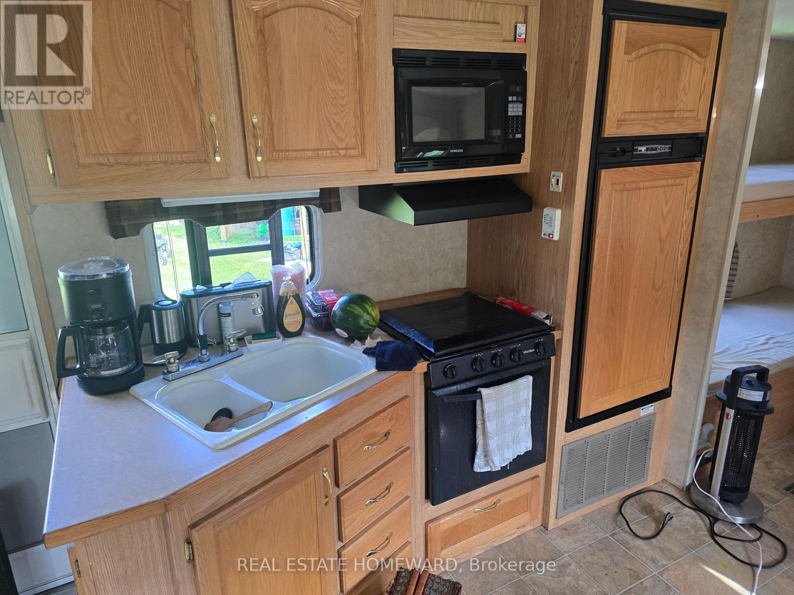 59 Nanticoke Valley Road, Haldimand, Ontario  N0A 1L0 - Photo 4 - X12553342