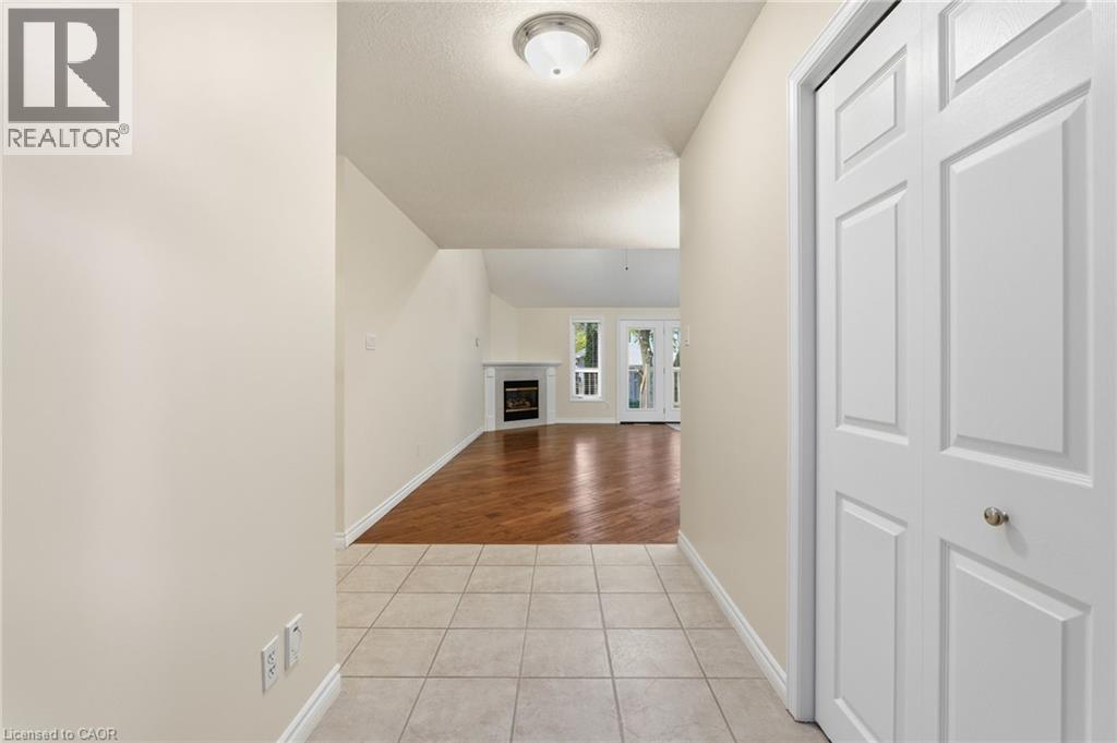 120 York Street E, Wellington, Ontario  N0B 1S0 - Photo 5 - 40785206