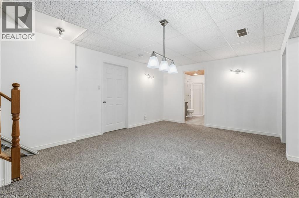 120 York Street E, Wellington, Ontario  N0B 1S0 - Photo 29 - 40785206