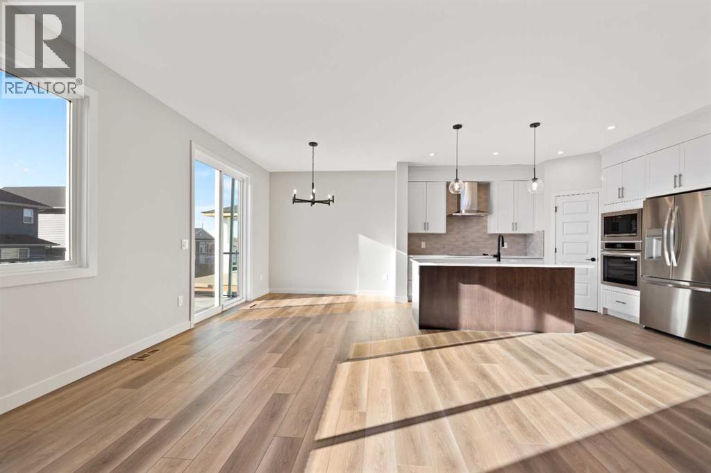 86 Emerson Crescent, Okotoks, Alberta  T1S 3M9 - Photo 12 - A2264331