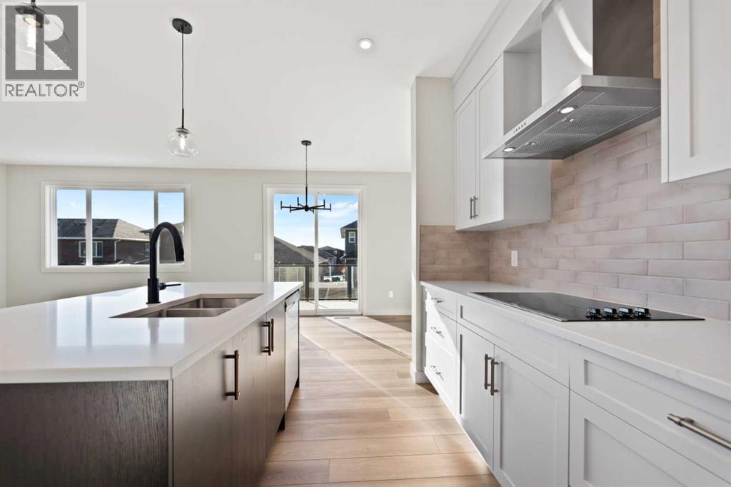 86 Emerson Crescent, Okotoks, Alberta  T1S 3M9 - Photo 6 - A2264331