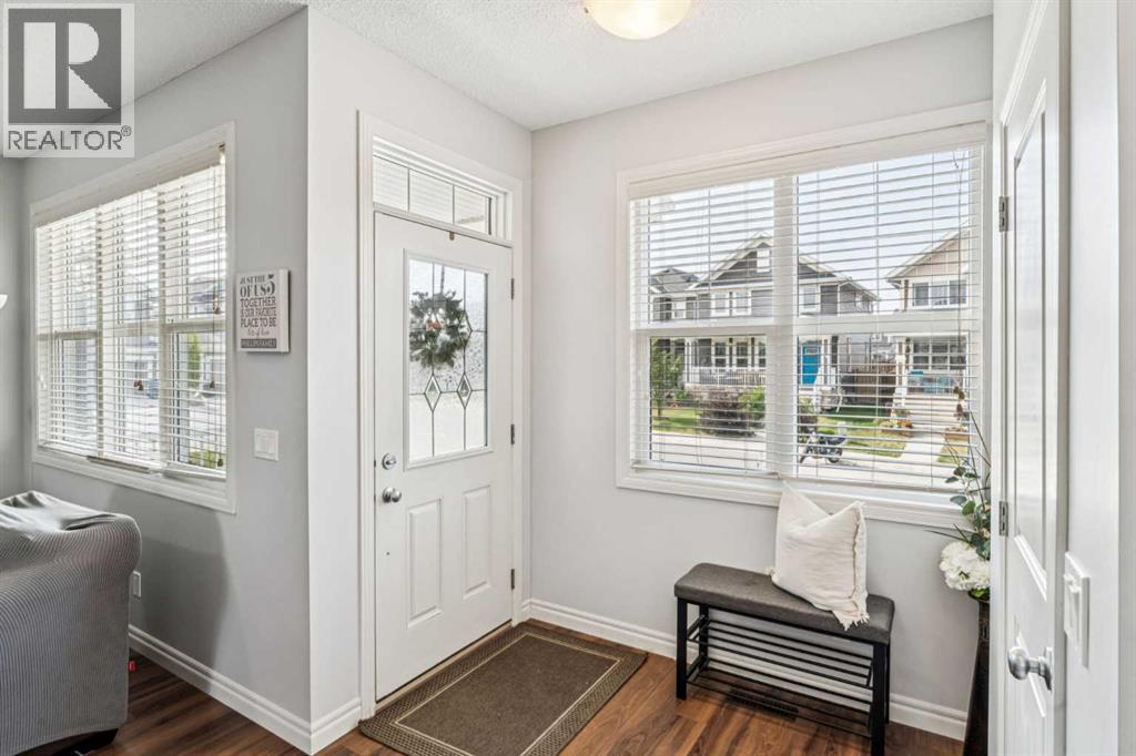 91 River Heights Green, Cochrane, Alberta  T4C 0Y4 - Photo 11 - A2270288