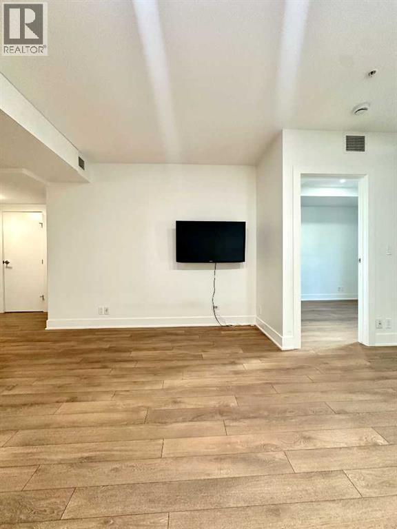 607 Confluence Way Se, Calgary, Alberta  T2G 1C3 - Photo 14 - A2271175