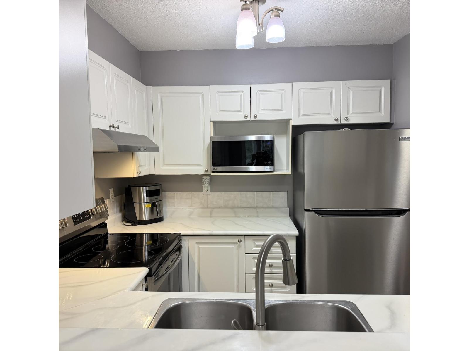 409 9979 140 Street, Surrey, British Columbia  V3T 5W2 - Photo 7 - R3066768