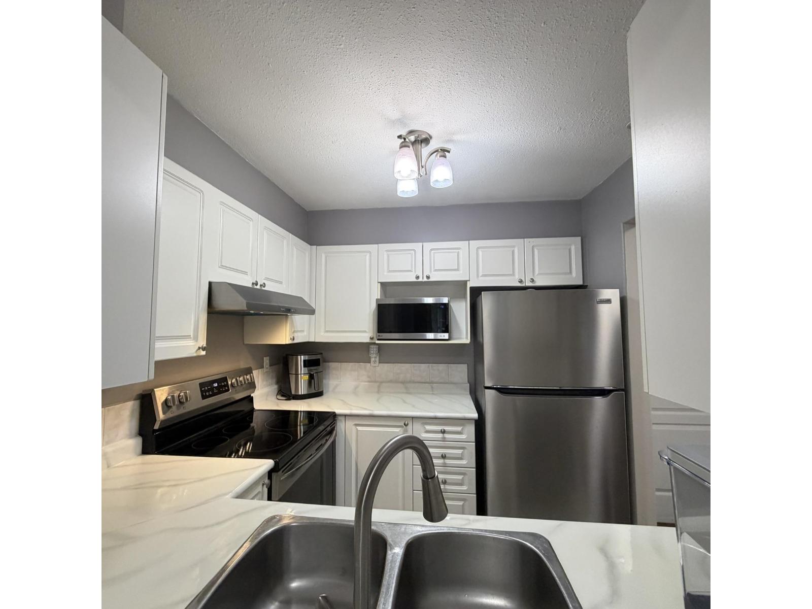 409 9979 140 Street, Surrey, British Columbia  V3T 5W2 - Photo 9 - R3066768