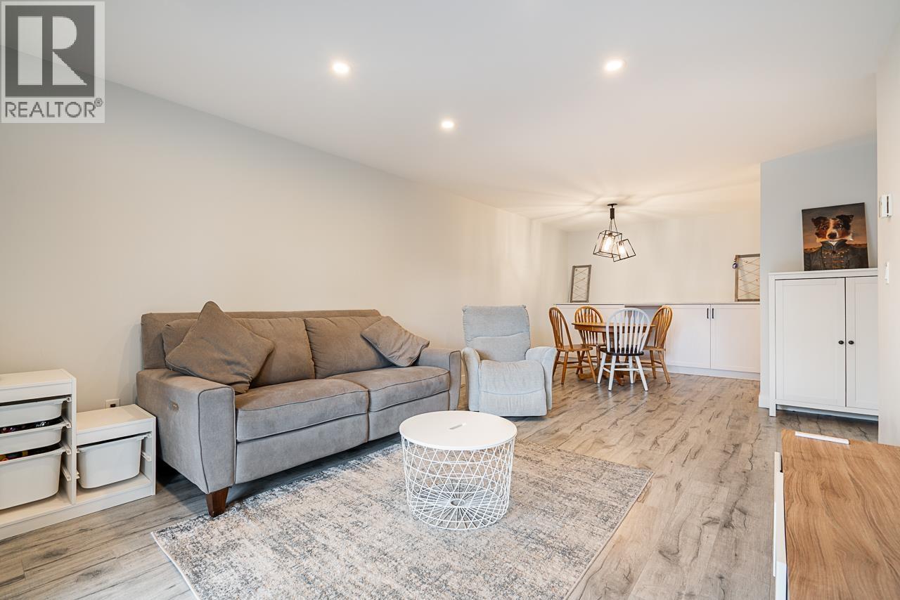 206 8740 No. 1 Road, Richmond, British Columbia  V7C 4L5 - Photo 5 - R3067494