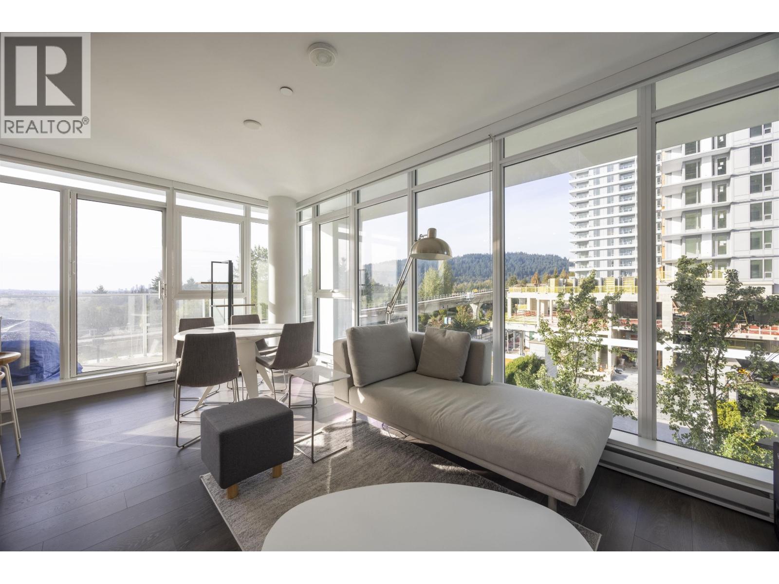 503 652 Whiting Way, Coquitlam, British Columbia  V3J 0K3 - Photo 5 - R3068082