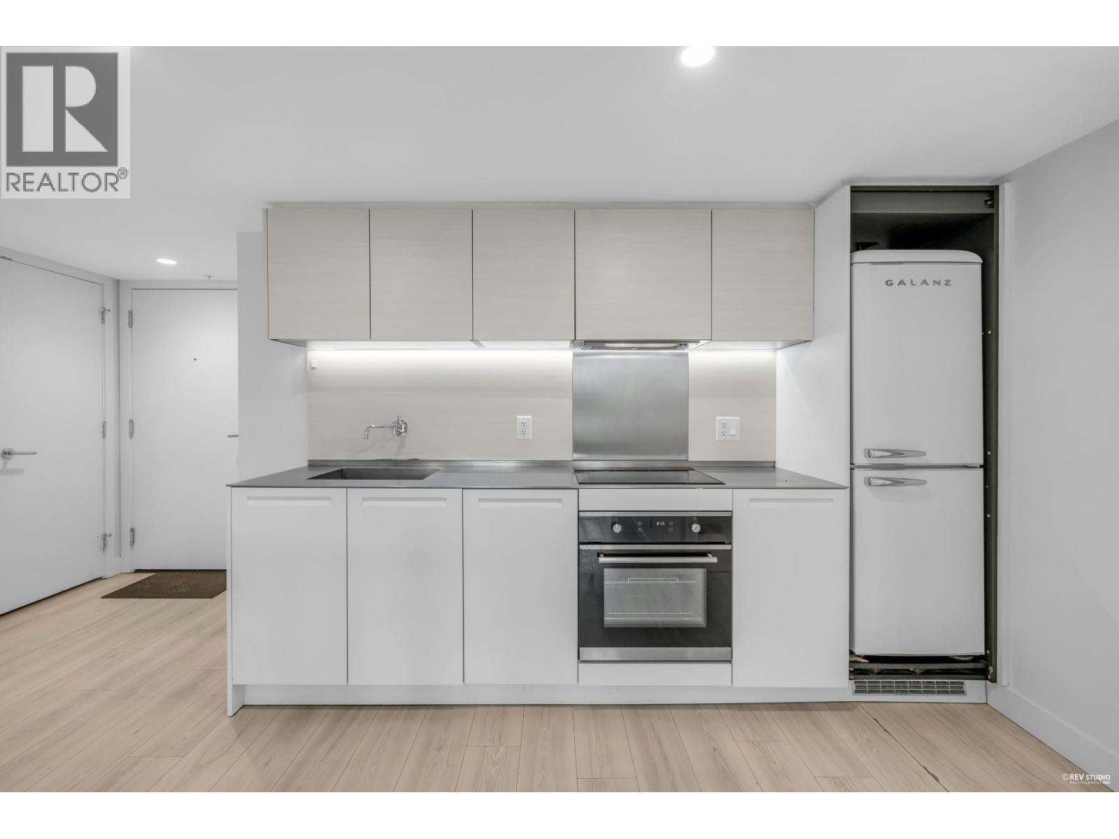 1902 1133 Hornby Street, Vancouver, British Columbia  V6Z 1W1 - Photo 2 - R3068132