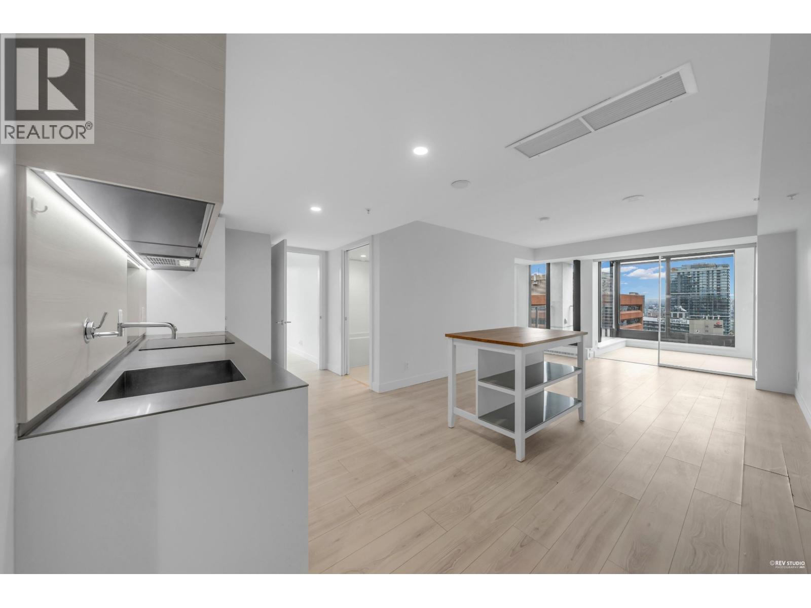 1902 1133 Hornby Street, Vancouver, British Columbia  V6Z 1W1 - Photo 3 - R3068132