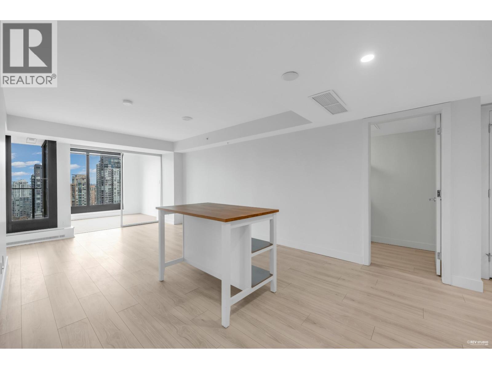 1902 1133 Hornby Street, Vancouver, British Columbia  V6Z 1W1 - Photo 6 - R3068132