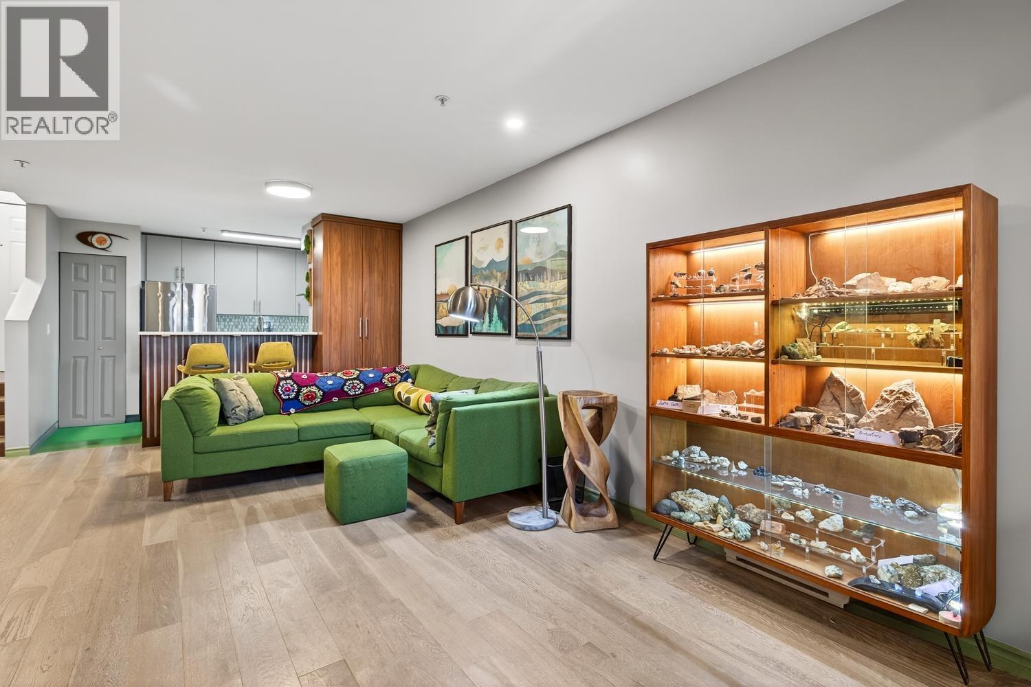 308 1688 E 4th Avenue, Vancouver, British Columbia  V5N 1J8 - Photo 6 - R3068158